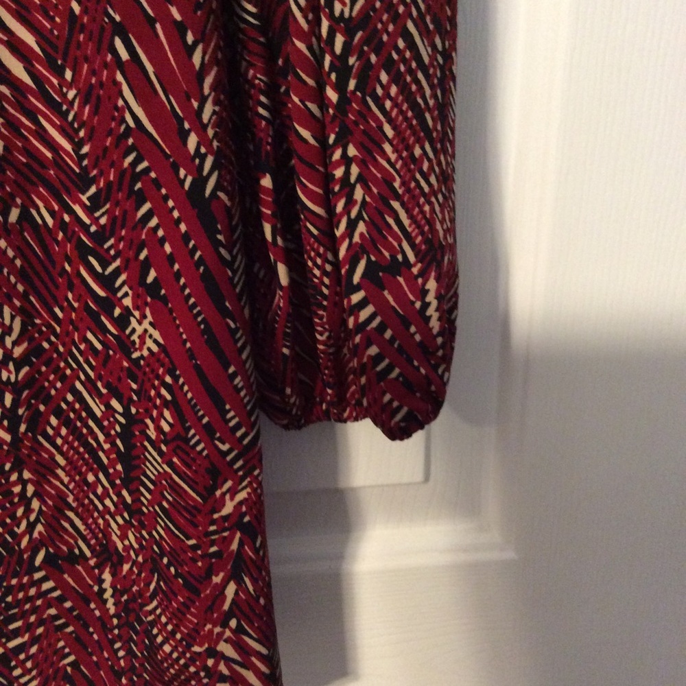 Perfect for Fall - Crisscross top long sleeve size 2X - Picture 2 of 3